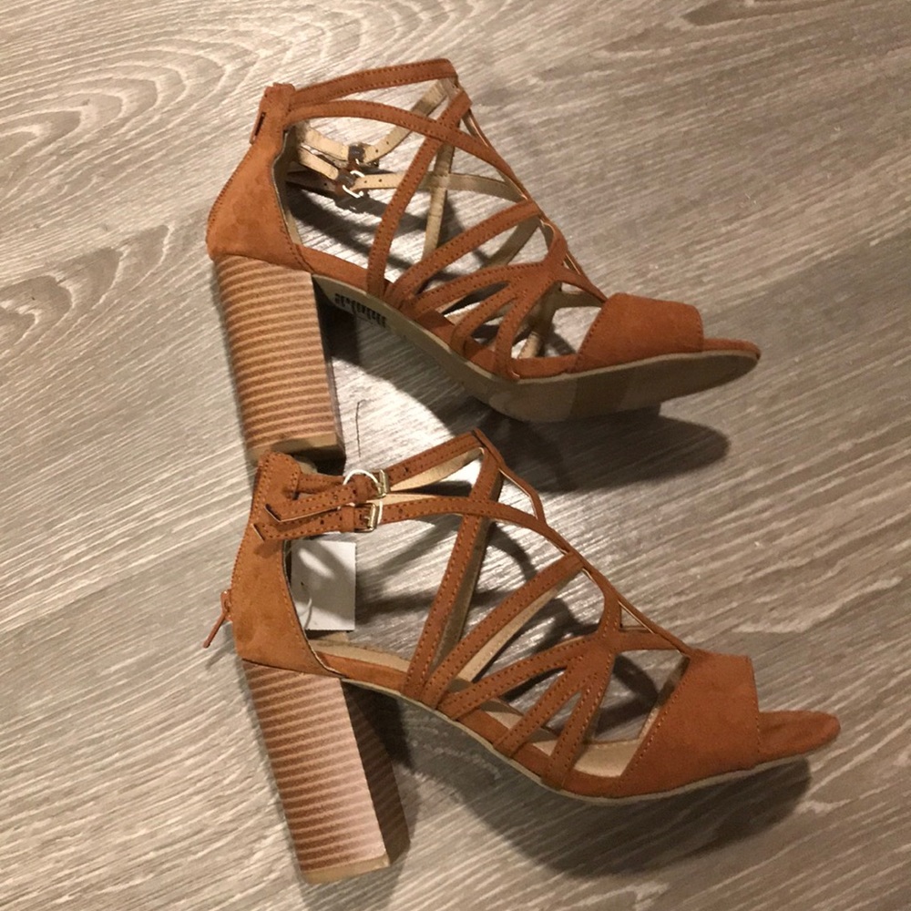 ❌❌ SOLD❌❌ Chunky heel shoe